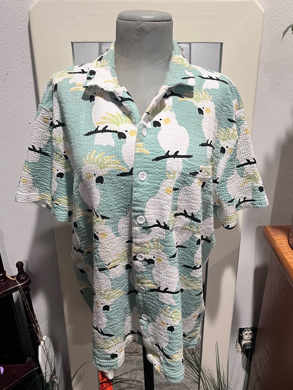 Rustic Soul Men’s  Cockatoo Button Down Short Sleeve Shirt